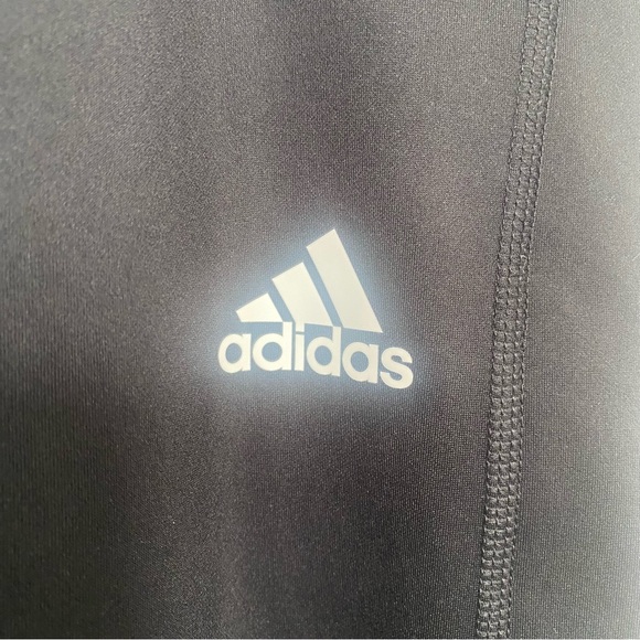 NWOT Women’s Adidas Slim Fit Black 3 Stripe Track Pants Size Large - AEROREADY - Picture 3 of 8